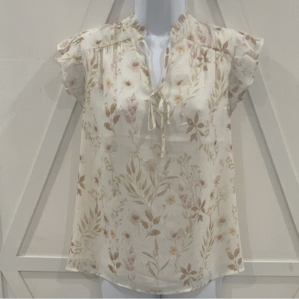 Maison d'Amelie Delicate Floral Tie-Neck Ruffle Sleeve Blouse Size Medium